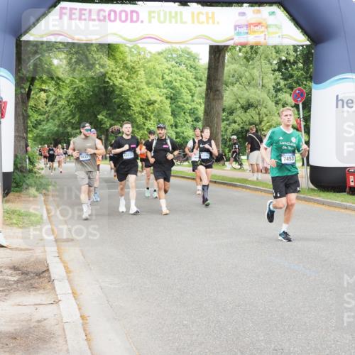 29.06.2025 - hella hamburg halbmarathon MichiJ http://msf.ph/oto/8238720 29.06.2025 10:50:16 Zwischen KM18-KM19 2424, 2685, 4328, 7290, 7453, 11208, 12315, 12316, 14493, 16367, 16478, 17071 meine-sportfotos.de
