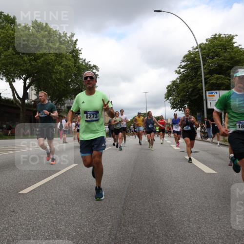 29.06.2025 - hella hamburg halbmarathon Yannick Fuchs http://msf.ph/oto/8238922 29.06.2025 10:47:15 20KM 1061, 1258, 1499, 1706, 1783, 2074, 2082, 2099, 2208, 2346, 2910, 3059, 3208, 3209, 3334, 3999, 4065, 4419, 4635, 4770, 5077, 5907, 6198, 6628, 6877, 7177, 7509, 7864, 8273, 8361, 8390, 8651, 9065, 9142, 9163, 9537, 10549, 10724, 10895, 11217, 11588, 11589, 11604, 11689, 11992, 12155, 12413, 12490, 12875, 12910, 13289, 14323, 15061, 15126, 15179, 15430, 15497, 15681, 15980, 16467, 16538, 16986, 18134, 18249, 18590, 18720, 18901, 19208, 19244 meine-sportfotos.de
