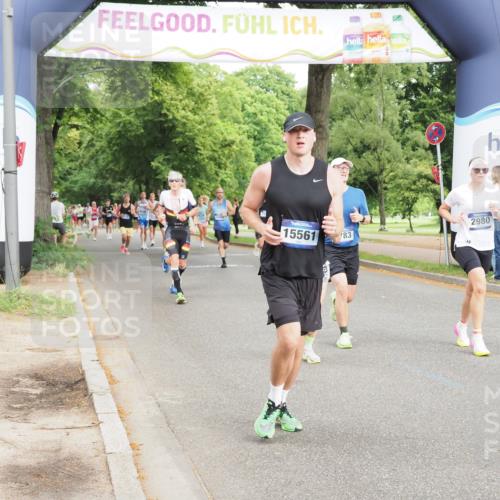 29.06.2025 - hella hamburg halbmarathon MichiJ http://msf.ph/oto/8239141 29.06.2025 10:27:29 Zwischen KM18-KM19 2719, 2980, 3431, 3783, 7981, 9403, 11049, 11281, 13514, 14905, 15372, 15561, 17623, 18723, 18761, 19004, 19151 meine-sportfotos.de