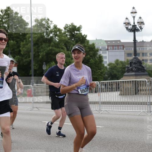 29.06.2025 - hella hamburg halbmarathon Jannik Wohlers http://msf.ph/oto/8239330 29.06.2025 10:29:24 Lombardsbrücke 1063, 1694, 2302, 2699, 4395, 4580, 5350, 8388, 8941, 9095, 9937, 11269, 11376, 11444, 11634, 12216, 12227, 12305, 13031, 13810, 15266, 17529, 18385 meine-sportfotos.de