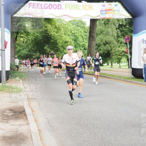 29.06.2025 - hella hamburg halbmarathon MichiJ http://msf.ph/oto/8239388 29.06.2025 10:27:30 Zwischen KM18-KM19 2719, 2980, 3431, 3783, 7981, 9403, 11049, 11281, 13514, 15372, 15561, 17623, 18761, 19004, 19151 meine-sportfotos.de