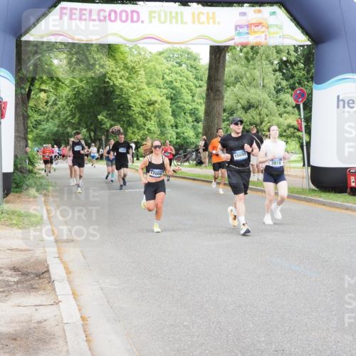 29.06.2025 - hella hamburg halbmarathon MichiJ http://msf.ph/oto/8239412 29.06.2025 10:50:22 Zwischen KM18-KM19 3919, 7290, 7453, 7717, 12008, 15532, 15698, 16594, 17441, 18321 meine-sportfotos.de
