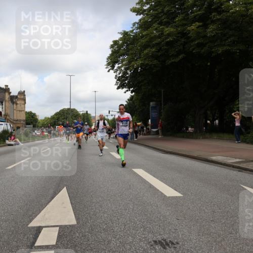 29.06.2025 - hella hamburg halbmarathon Yannick Fuchs http://msf.ph/oto/8239431 29.06.2025 10:34:44 20KM 1603, 1975, 2573, 2714, 2750, 2826, 3626, 4381, 4766, 4888, 5375, 5409, 5508, 5803, 6149, 6152, 6649, 7109, 7495, 7622, 8467, 8574, 8933, 9294, 10900, 11731, 12088, 12540, 12704, 12865, 14077, 14699, 14924, 15015, 15421, 15424, 15813, 15828, 16580, 16761, 17245, 17973, 18614, 18979 meine-sportfotos.de