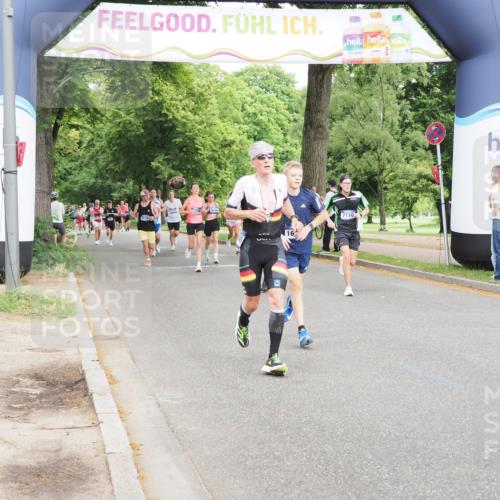 29.06.2025 - hella hamburg halbmarathon MichiJ http://msf.ph/oto/8239434 29.06.2025 10:27:30 Zwischen KM18-KM19 2719, 2980, 3431, 3783, 7981, 9403, 11049, 11281, 13514, 15372, 15561, 17623, 18761, 19004, 19151 meine-sportfotos.de