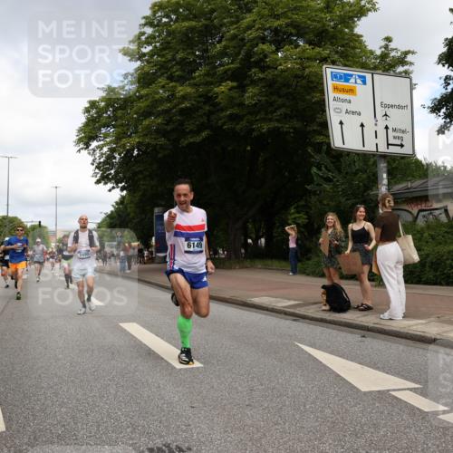 29.06.2025 - hella hamburg halbmarathon Yannick Fuchs http://msf.ph/oto/8239463 29.06.2025 10:34:45 20KM 1603, 1975, 2714, 2750, 2826, 4381, 4766, 4888, 5375, 5409, 5508, 5803, 6080, 6149, 6152, 6649, 7109, 7495, 7622, 8467, 8574, 8933, 9294, 10900, 11731, 12088, 12540, 12704, 12865, 14077, 14699, 14924, 15015, 15421, 15424, 15813, 15828, 16580, 16761, 17245, 17973, 18614, 18979 meine-sportfotos.de