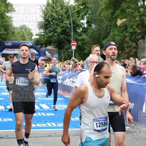 29.06.2025 - hella hamburg halbmarathon Zöllner http://msf.ph/oto/8239532 29.06.2025 10:55:41 Ziel 1120, 1143, 1834, 2955, 2982, 3037, 4897, 8255, 8573, 8618, 10212, 11039, 11554, 11568, 12196, 12515, 12544, 14909, 15896, 16110, 17615, 18064 meine-sportfotos.de