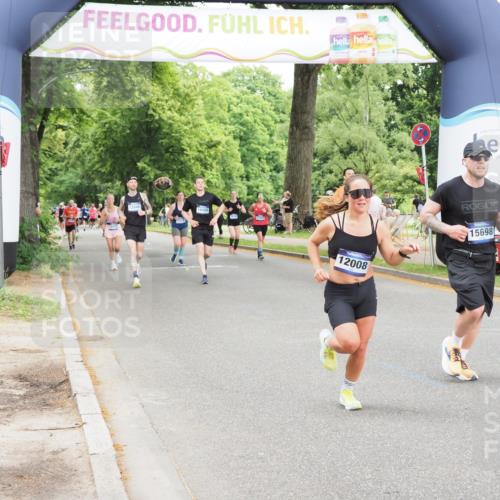 29.06.2025 - hella hamburg halbmarathon MichiJ http://msf.ph/oto/8239711 29.06.2025 10:50:23 Zwischen KM18-KM19 3919, 7290, 7453, 7717, 12008, 15532, 15698, 16594, 17441, 17895, 18321 meine-sportfotos.de