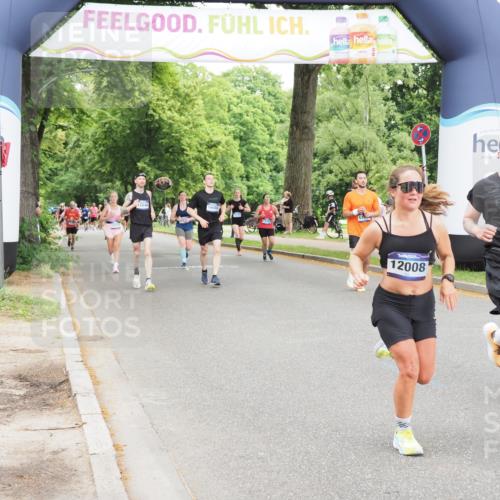 29.06.2025 - hella hamburg halbmarathon MichiJ http://msf.ph/oto/8239781 29.06.2025 10:50:23 Zwischen KM18-KM19 3919, 7290, 7453, 7717, 12008, 15532, 15698, 16594, 17441, 17895, 18321 meine-sportfotos.de