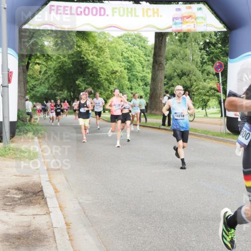 29.06.2025 - hella hamburg halbmarathon MichiJ http://msf.ph/oto/8239795 29.06.2025 10:27:32 Zwischen KM18-KM19 2719, 2980, 3136, 3431, 3783, 4359, 7110, 9403, 10218, 11281, 13800, 15561, 16280, 17623, 18761, 19004, 19151 meine-sportfotos.de