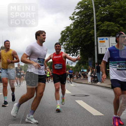 29.06.2025 - hella hamburg halbmarathon Yannick Fuchs http://msf.ph/oto/8239818 29.06.2025 10:47:18 20KM 1061, 1258, 1499, 1706, 1783, 2074, 2082, 2099, 2346, 2910, 3059, 3208, 3209, 3334, 4065, 4419, 4635, 4770, 5077, 6198, 6628, 6877, 7177, 7509, 7864, 8273, 8361, 8390, 8651, 9065, 9142, 9163, 9537, 10549, 10724, 10891, 10895, 11588, 11589, 11604, 11689, 11992, 12155, 12413, 12490, 12875, 12910, 13289, 13997, 14323, 15061, 15126, 15179, 15430, 15497, 15681, 16538, 16986, 18134, 18590, 18720, 18901, 19244 meine-sportfotos.de