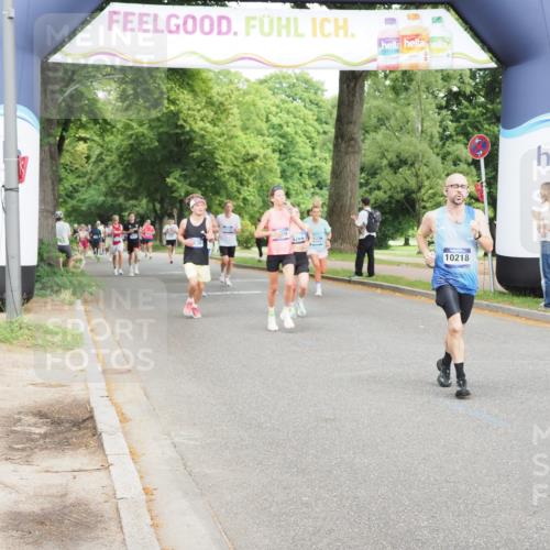 29.06.2025 - hella hamburg halbmarathon MichiJ http://msf.ph/oto/8239924 29.06.2025 10:27:32 Zwischen KM18-KM19 2719, 2980, 3136, 3431, 3783, 4359, 7110, 9403, 10218, 11281, 13800, 15561, 16280, 17623, 18761, 19004, 19151 meine-sportfotos.de