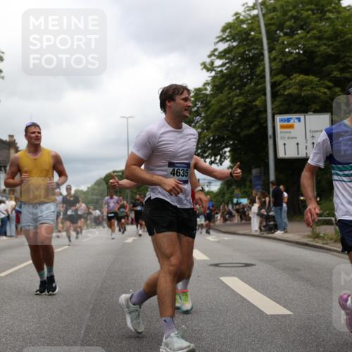 29.06.2025 - hella hamburg halbmarathon Yannick Fuchs http://msf.ph/oto/8239937 29.06.2025 10:47:18 20KM 1061, 1258, 1499, 1706, 1783, 2074, 2082, 2099, 2346, 2910, 3059, 3208, 3209, 3334, 4065, 4419, 4635, 4770, 5077, 6198, 6628, 6877, 7177, 7509, 7864, 8273, 8361, 8390, 8651, 9065, 9142, 9163, 9537, 10549, 10724, 10891, 10895, 11588, 11589, 11604, 11689, 11992, 12155, 12413, 12490, 12875, 12910, 13289, 13997, 14323, 15061, 15126, 15179, 15430, 15497, 15681, 16538, 16986, 18134, 18590, 18720, 18901, 19244 meine-sportfotos.de
