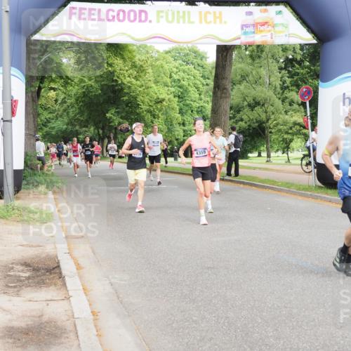 29.06.2025 - hella hamburg halbmarathon MichiJ http://msf.ph/oto/8239945 29.06.2025 10:27:33 Zwischen KM18-KM19 2719, 2980, 3136, 3783, 4359, 6682, 7110, 9264, 10218, 13800, 15561, 16280, 17623, 18761, 19004, 19151 meine-sportfotos.de