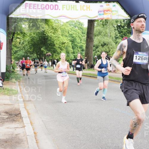 29.06.2025 - hella hamburg halbmarathon MichiJ http://msf.ph/oto/8240414 29.06.2025 10:50:27 Zwischen KM18-KM19 1316, 3919, 12008, 12475, 12646, 15698, 16688, 17437, 17895 meine-sportfotos.de