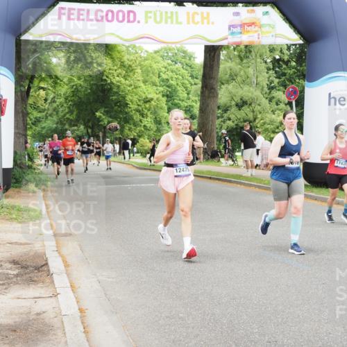 29.06.2025 - hella hamburg halbmarathon MichiJ http://msf.ph/oto/8240498 29.06.2025 10:50:28 Zwischen KM18-KM19 1316, 3919, 12008, 12475, 12646, 15698, 16688, 17437, 17895, 18324 meine-sportfotos.de
