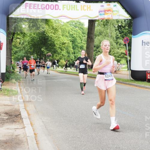 29.06.2025 - hella hamburg halbmarathon MichiJ http://msf.ph/oto/8240608 29.06.2025 10:50:28 Zwischen KM18-KM19 1316, 3919, 12008, 12475, 12646, 15698, 16688, 17437, 17895, 18324 meine-sportfotos.de