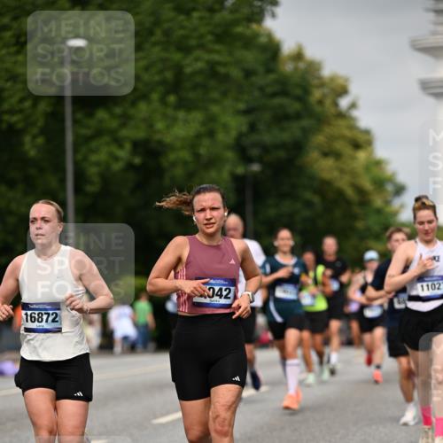 29.06.2025 - hella hamburg halbmarathon Dr. Thomas Lammeyer http://msf.ph/oto/8240641 29.06.2025 10:14:02 Kennedybrücke 1483, 1513, 1573, 1838, 3921, 4389, 5511, 7042, 7250, 7333, 7685, 8090, 8219, 8890, 9366, 9674, 9681, 9816, 9988, 10036, 11027, 11180 meine-sportfotos.de