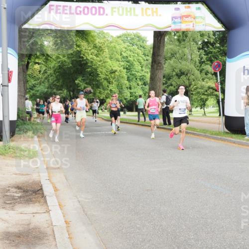 29.06.2025 - hella hamburg halbmarathon MichiJ http://msf.ph/oto/8240751 29.06.2025 10:27:41 Zwischen KM18-KM19 6682, 8091, 9264, 11447, 13137, 14272, 18188 meine-sportfotos.de