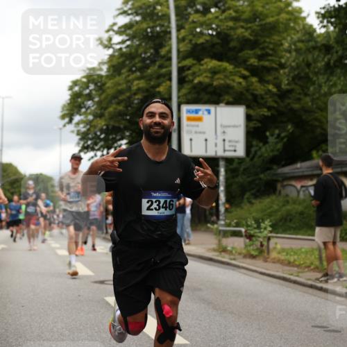 29.06.2025 - hella hamburg halbmarathon Yannick Fuchs http://msf.ph/oto/8240938 29.06.2025 10:47:24 20KM 1061, 1151, 1499, 1706, 1727, 1783, 2074, 2082, 2099, 2346, 2910, 3059, 3208, 3209, 3334, 4065, 4635, 4770, 5077, 5866, 6198, 6481, 6628, 6629, 6762, 6877, 6942, 7177, 7509, 7864, 7918, 8390, 8447, 9142, 9537, 10549, 10724, 10891, 10895, 11992, 12379, 12413, 12490, 12875, 12909, 12910, 13032, 13289, 13997, 14323, 15061, 15126, 15179, 15430, 15497, 15502, 16477, 16538, 16986, 18134, 18487, 18590, 18720, 19244 meine-sportfotos.de