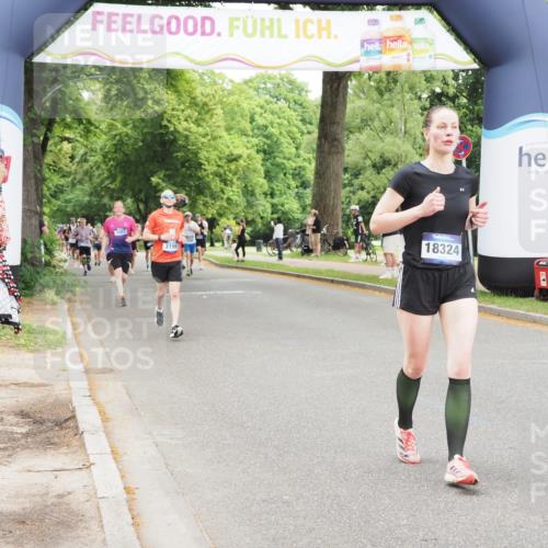 29.06.2025 - hella hamburg halbmarathon MichiJ http://msf.ph/oto/8241014 29.06.2025 10:50:31 Zwischen KM18-KM19 1316, 12475, 12646, 16688, 17437, 17895, 18324 meine-sportfotos.de