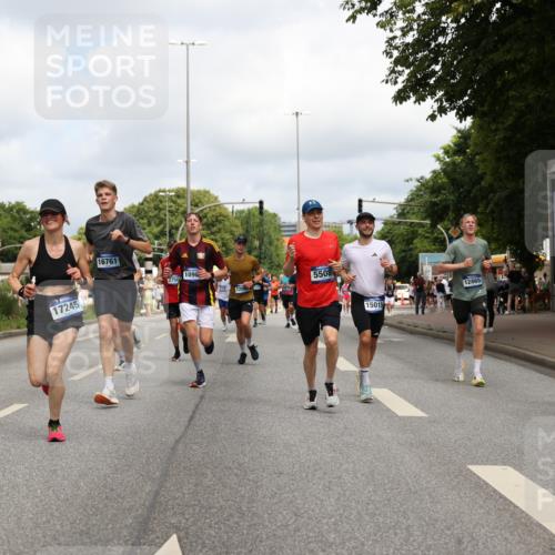 29.06.2025 - hella hamburg halbmarathon Yannick Fuchs http://msf.ph/oto/8241028 29.06.2025 10:34:53 20KM 1603, 1882, 2324, 2714, 2750, 2826, 4843, 5050, 5375, 5409, 5508, 5745, 5803, 5916, 6080, 6149, 6152, 6649, 7109, 7495, 7622, 8370, 8465, 8467, 9294, 10369, 10900, 10968, 11731, 12088, 12540, 12704, 12865, 13029, 13667, 14924, 15015, 15424, 15542, 15813, 16580, 16761, 17245, 18614, 18979 meine-sportfotos.de