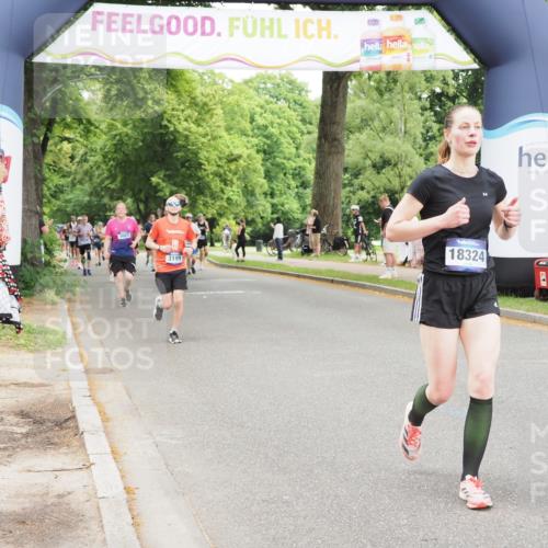 29.06.2025 - hella hamburg halbmarathon MichiJ http://msf.ph/oto/8241046 29.06.2025 10:50:31 Zwischen KM18-KM19 1316, 12475, 12646, 16688, 17437, 17895, 18324 meine-sportfotos.de