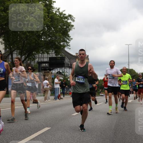 29.06.2025 - hella hamburg halbmarathon Yannick Fuchs http://msf.ph/oto/8241173 29.06.2025 10:47:25 20KM 1030, 1061, 1151, 1499, 1706, 1727, 1783, 2074, 2082, 2099, 2346, 3059, 3208, 3209, 3334, 4065, 4635, 4770, 5077, 5638, 5866, 6198, 6481, 6628, 6629, 6762, 6877, 6942, 7177, 7509, 7864, 7918, 8390, 8447, 9142, 9537, 10549, 10891, 10895, 11992, 12379, 12413, 12490, 12875, 12909, 13032, 13289, 13865, 13997, 14323, 15061, 15126, 15179, 15497, 15502, 16477, 16538, 16986, 18134, 18487, 18590, 18720 meine-sportfotos.de