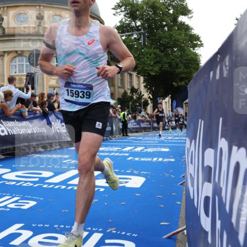 29.06.2025 - hella hamburg halbmarathon Strokosch-Dieckow http://msf.ph/oto/8241268 29.06.2025 10:36:51 Ziel 3959, 4865, 5307, 6529, 7310, 11620, 13141, 13343, 14691, 15939, 18384 meine-sportfotos.de