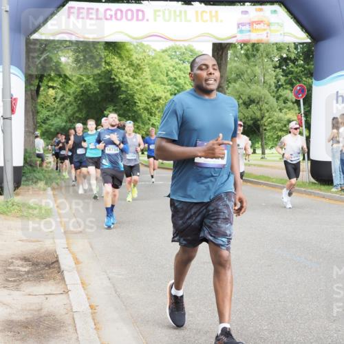 29.06.2025 - hella hamburg halbmarathon MichiJ http://msf.ph/oto/8241469 29.06.2025 10:27:47 Zwischen KM18-KM19 1445, 4381, 6037, 8450, 8958, 11447, 12915, 13029, 14093, 14272, 15257, 15873 meine-sportfotos.de
