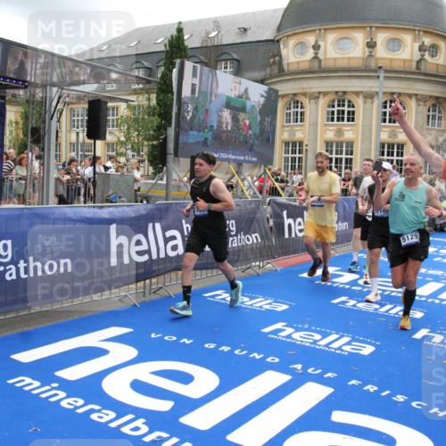 29.06.2025 - hella hamburg halbmarathon Michael Strokosch http://msf.ph/oto/8241555 29.06.2025 10:48:27 Ziel 1537, 3747, 5129, 5362, 5528, 6081, 6923, 7367, 8216, 9262, 9770, 11451, 11467, 12549, 12840, 14990, 15735, 17745, 17855, 17982, 18790, 18923 meine-sportfotos.de