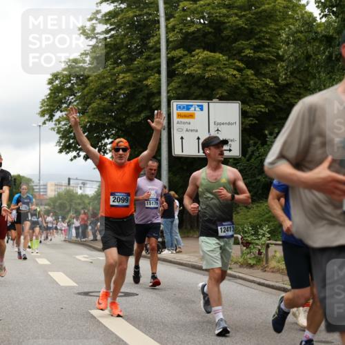 29.06.2025 - hella hamburg halbmarathon Yannick Fuchs http://msf.ph/oto/8241578 29.06.2025 10:47:26 20KM 1030, 1061, 1151, 1499, 1706, 1727, 1783, 2074, 2082, 2099, 2346, 3059, 3208, 3209, 3334, 4065, 4635, 4770, 5077, 5638, 5866, 6198, 6481, 6628, 6629, 6762, 6877, 6942, 7177, 7274, 7509, 7864, 7918, 8335, 8390, 8447, 9142, 9537, 10549, 10891, 10895, 11992, 12379, 12413, 12490, 12875, 12909, 13032, 13289, 13865, 13997, 14323, 15061, 15126, 15179, 15497, 15502, 16477, 16538, 16986, 18134, 18487, 18590, 18720 meine-sportfotos.de