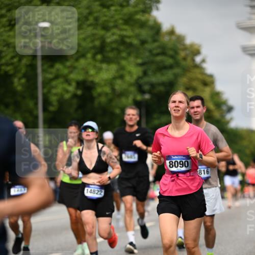 29.06.2025 - hella hamburg halbmarathon Dr. Thomas Lammeyer http://msf.ph/oto/8241621 29.06.2025 10:14:07 Kennedybrücke 1456, 1483, 1513, 1573, 1838, 4389, 7042, 7250, 7685, 8090, 8219, 8890, 9681, 9816, 9988, 11027, 11180 meine-sportfotos.de