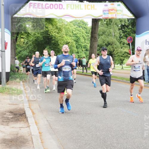 29.06.2025 - hella hamburg halbmarathon MichiJ http://msf.ph/oto/8241642 29.06.2025 10:27:48 Zwischen KM18-KM19 1445, 4381, 6037, 7622, 8450, 8958, 11447, 12915, 13029, 14093, 15257, 15866, 15873, 18547, 18734 meine-sportfotos.de