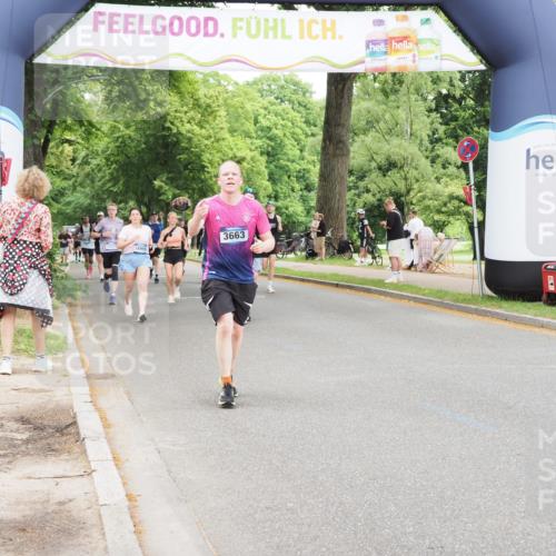 29.06.2025 - hella hamburg halbmarathon MichiJ http://msf.ph/oto/8241655 29.06.2025 10:50:35 Zwischen KM18-KM19 2810, 3199, 3663, 12571, 18324 meine-sportfotos.de