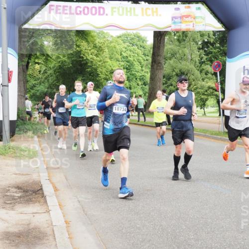 29.06.2025 - hella hamburg halbmarathon MichiJ http://msf.ph/oto/8241674 29.06.2025 10:27:48 Zwischen KM18-KM19 1445, 4381, 6037, 7622, 8450, 8958, 11447, 12915, 13029, 14093, 15257, 15866, 15873, 18547, 18734 meine-sportfotos.de
