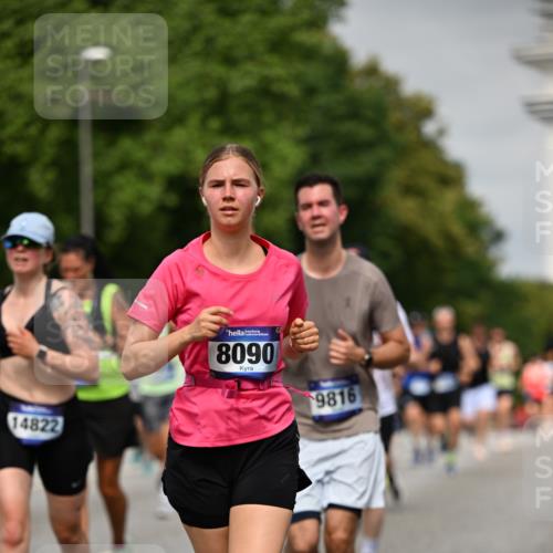 29.06.2025 - hella hamburg halbmarathon Dr. Thomas Lammeyer http://msf.ph/oto/8241755 29.06.2025 10:14:09 Kennedybrücke 1456, 1483, 1513, 1573, 4389, 7042, 7058, 7250, 7685, 8090, 8219, 8890, 9681, 9816, 9988, 11027, 11180 meine-sportfotos.de