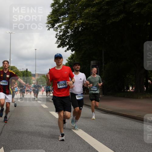 29.06.2025 - hella hamburg halbmarathon Yannick Fuchs http://msf.ph/oto/8241781 29.06.2025 10:34:54 20KM 1603, 1882, 2324, 2714, 2750, 2826, 4843, 5050, 5375, 5409, 5508, 5745, 5803, 5916, 6080, 6152, 6649, 7109, 7495, 7622, 8370, 8465, 8467, 9294, 10369, 10900, 10968, 11731, 12088, 12540, 12704, 12865, 13029, 13667, 14924, 15015, 15424, 15542, 15813, 16580, 16761, 17245, 18614, 18979 meine-sportfotos.de