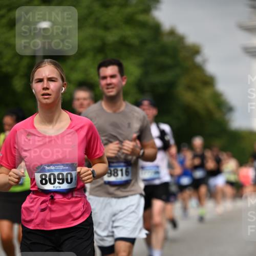 29.06.2025 - hella hamburg halbmarathon Dr. Thomas Lammeyer http://msf.ph/oto/8241829 29.06.2025 10:14:09 Kennedybrücke 1456, 1483, 1513, 1573, 4389, 7042, 7058, 7250, 7685, 8090, 8219, 8890, 9681, 9816, 9988, 11027, 11180 meine-sportfotos.de