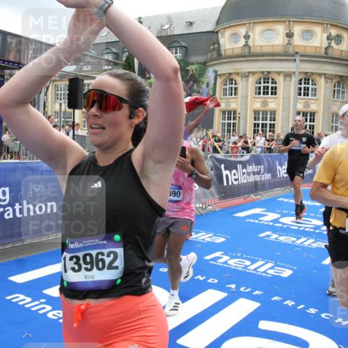 29.06.2025 - hella hamburg halbmarathon Michael Strokosch http://msf.ph/oto/8242318 29.06.2025 10:48:36 Ziel 1163, 1176, 2213, 5421, 10000, 10860, 11451, 11579, 12149, 12690, 13962, 14033, 14990, 15573, 15808, 15917, 17395, 18251, 18815 meine-sportfotos.de