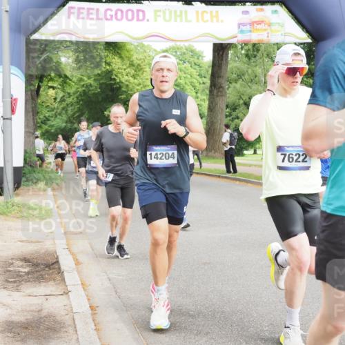 29.06.2025 - hella hamburg halbmarathon MichiJ http://msf.ph/oto/8242382 29.06.2025 10:27:51 Zwischen KM18-KM19 1445, 2563, 3282, 3547, 4381, 6037, 7622, 8450, 8958, 12091, 13029, 14093, 14204, 15257, 15866, 15873, 17215, 18547, 18734 meine-sportfotos.de