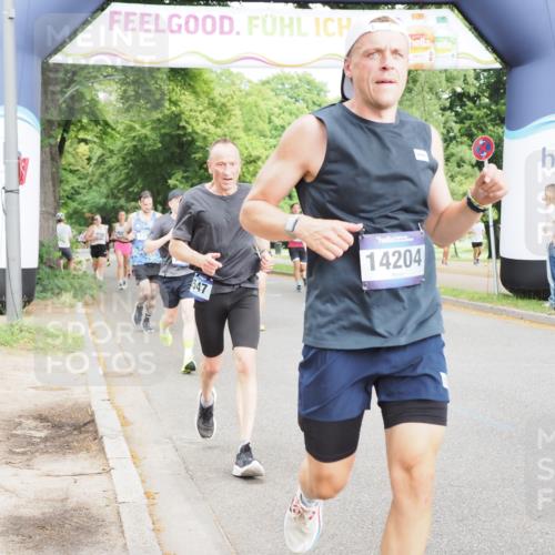29.06.2025 - hella hamburg halbmarathon MichiJ http://msf.ph/oto/8242440 29.06.2025 10:27:52 Zwischen KM18-KM19 1445, 2563, 3282, 3547, 4381, 6037, 7622, 8958, 12091, 13029, 14093, 14204, 15094, 15257, 15866, 15873, 17215, 18547, 18734 meine-sportfotos.de