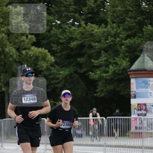 29.06.2025 - hella hamburg halbmarathon Jannik Wohlers http://msf.ph/oto/8242473 29.06.2025 10:29:57 Lombardsbrücke 2901, 3443, 3573, 4575, 4819, 6616, 10880, 12349, 12350, 12504, 12687, 12688, 12710, 13418, 14421, 15789, 15938, 16504, 16601, 16604, 16864, 18046, 18671 meine-sportfotos.de