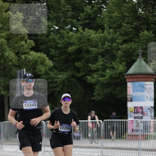 29.06.2025 - hella hamburg halbmarathon Jannik Wohlers http://msf.ph/oto/8242498 29.06.2025 10:29:57 Lombardsbrücke 2901, 3443, 3573, 4575, 4819, 6616, 10880, 12349, 12350, 12504, 12687, 12688, 12710, 13418, 14421, 15789, 15938, 16504, 16601, 16604, 16864, 18046, 18671 meine-sportfotos.de