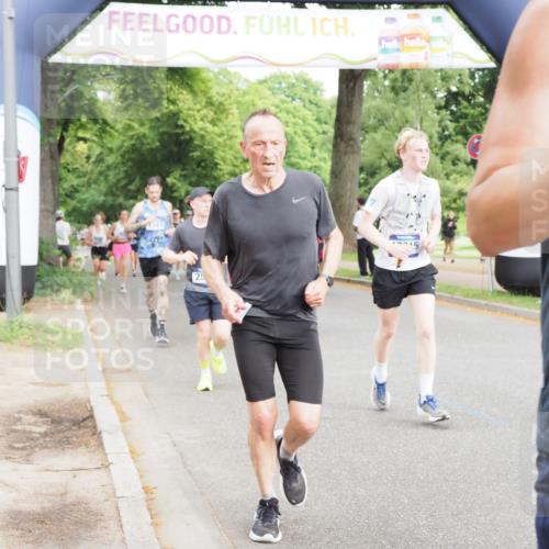 29.06.2025 - hella hamburg halbmarathon MichiJ http://msf.ph/oto/8242549 29.06.2025 10:27:52 Zwischen KM18-KM19 1445, 2563, 3282, 3547, 4381, 6037, 7622, 8958, 12091, 13029, 14093, 14204, 15094, 15257, 15866, 15873, 17215, 18547, 18734 meine-sportfotos.de
