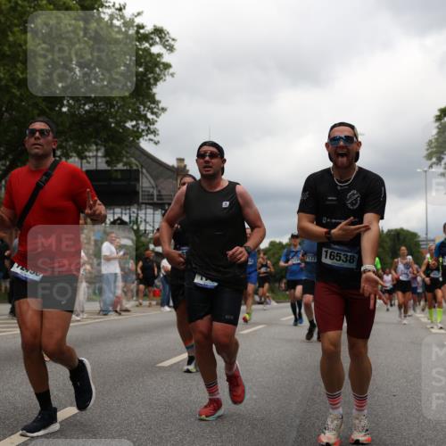 29.06.2025 - hella hamburg halbmarathon Yannick Fuchs http://msf.ph/oto/8242686 29.06.2025 10:47:28 20KM 1030, 1061, 1151, 1499, 1706, 1727, 1783, 2070, 2074, 2082, 2099, 2346, 2354, 3059, 3208, 3209, 4065, 4635, 4770, 5077, 5638, 5866, 6481, 6511, 6512, 6628, 6629, 6762, 6877, 6942, 7177, 7274, 7509, 7864, 7918, 8335, 8390, 8447, 9142, 9537, 10549, 10891, 10895, 11992, 12379, 12413, 12490, 12875, 12909, 13032, 13289, 13865, 13997, 14323, 15061, 15126, 15179, 15441, 15497, 15502, 16477, 16538, 16986, 17348, 18134, 18143, 18487, 18590, 18720 meine-sportfotos.de