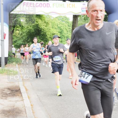 29.06.2025 - hella hamburg halbmarathon MichiJ http://msf.ph/oto/8242690 29.06.2025 10:27:53 Zwischen KM18-KM19 1445, 2563, 3282, 3547, 4381, 7622, 12091, 13029, 14093, 14204, 15013, 15094, 15866, 15873, 17215, 18547, 18734 meine-sportfotos.de