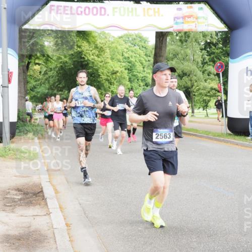 29.06.2025 - hella hamburg halbmarathon MichiJ http://msf.ph/oto/8242811 29.06.2025 10:27:53 Zwischen KM18-KM19 1445, 2563, 3282, 3547, 4381, 7622, 12091, 13029, 14093, 14204, 15013, 15094, 15866, 15873, 17215, 18547, 18734 meine-sportfotos.de