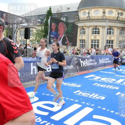 29.06.2025 - hella hamburg halbmarathon Michael Strokosch http://msf.ph/oto/8242921 29.06.2025 10:48:41 Ziel 1163, 1176, 2213, 4553, 5421, 9538, 10859, 11579, 14511, 15384, 15573, 17127, 18815 meine-sportfotos.de