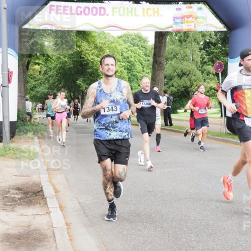 29.06.2025 - hella hamburg halbmarathon MichiJ http://msf.ph/oto/8242937 29.06.2025 10:27:54 Zwischen KM18-KM19 1343, 1445, 2563, 3282, 3547, 7622, 12091, 13029, 14093, 14204, 14311, 15013, 15094, 15744, 15866, 15873, 17215, 18547, 18734 meine-sportfotos.de