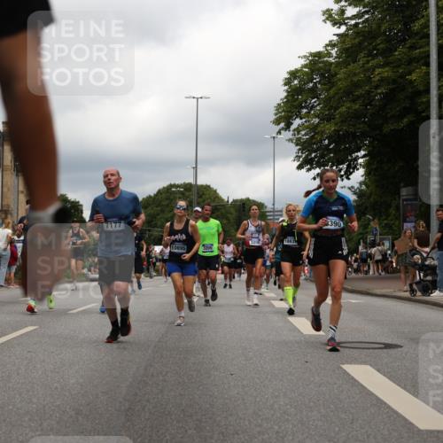 29.06.2025 - hella hamburg halbmarathon Yannick Fuchs http://msf.ph/oto/8242955 29.06.2025 10:47:30 20KM 1030, 1061, 1151, 1499, 1706, 1727, 1783, 2070, 2074, 2082, 2099, 2354, 3059, 3208, 3209, 4635, 4770, 5077, 5638, 5866, 6481, 6511, 6512, 6628, 6629, 6762, 6877, 6942, 7177, 7274, 7864, 7918, 8335, 8390, 8447, 9142, 9537, 10549, 10891, 10895, 11992, 12379, 12413, 12490, 12875, 12909, 13032, 13289, 13865, 13997, 14323, 15061, 15126, 15179, 15441, 15497, 15502, 15946, 16477, 16538, 16986, 17348, 18134, 18143, 18418, 18487, 18590, 18720 meine-sportfotos.de
